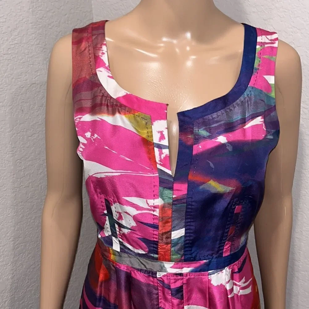 Tory Burch bright watercolors beautiful silk designer dress, fully lined.